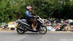 Bau! TPS Liar Muncul di Jalan Cimincrang Bandung