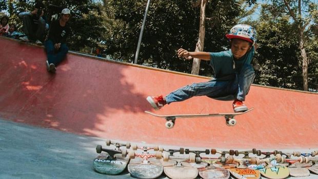 Sekolah skateboard bermunculan di Malang