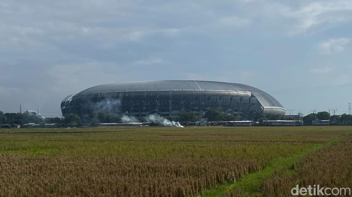 Stadion Gelora Bandung Lautan Api (GBLA)