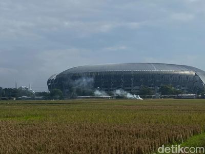 Penampakan Terkini Stadion GBLA yang Mau Dikelola Persib