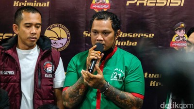 Tampang Virgoun Berbaju Tahanan, Minta Maaf Pakai Sabu