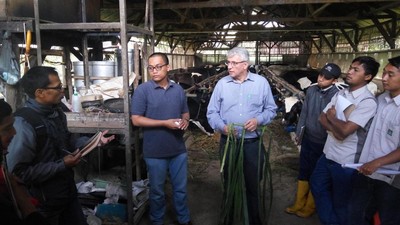 Upaya Mendongkrak Produksi Susu Sapi dan Pertumbuhan Ekonomi