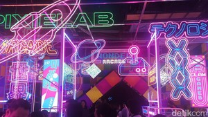 Area yang paling seru Arcade, kamu bisa main game konsol ala zaman baheula. Jangan lupa buat foto-foto estetik di sini ya, detikers!Foto: Tia Agnes/ detikcom