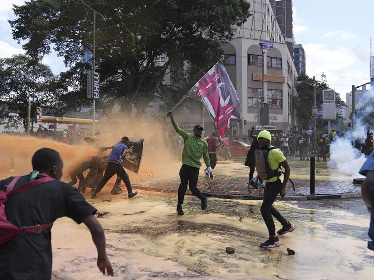 Demo Tolak Kenaikan Pajak di Kenya Chaos, 13 Orang Tewas