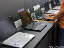Dolar Menguat, Harga Laptop Terkerek Naik