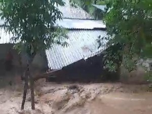 Banjir Bandang Hantam Gorontalo: Rumah Hanyut-Jembatan Rusak