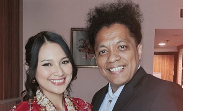 Potret Indah Permatasari-Arie Kondangan Mamat Alkatiri, Anaknya Bikin Salfok