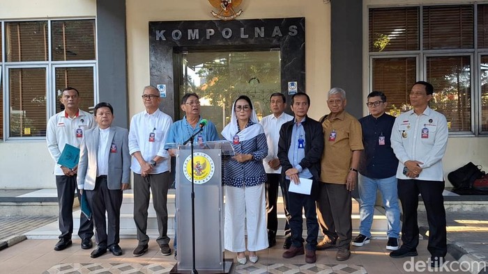 Jumpa pers capim soal seleksi capim Kompolnas