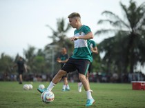 Target Kim Kurniawan bersama PSS Musim Ini: Finis 10 Besar Liga 1 2024/2025
