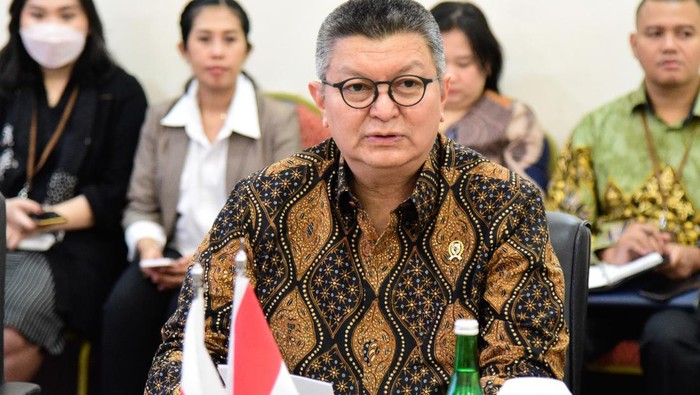 Kepala BNPT Komjen Pol Rycko Amelza Dahniel