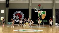 Mengalahkan Patriot Bezzerz dengan skor 71-34 menjadikan tim Orange AGM juara grup dan menunggu penentuan lawannya esok hari.