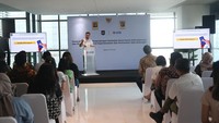 Kerja sama ini telah dimulai sejak tahun 2017 dan diperbaharui pada hari ini (26/04) dengan penambahan fitur Identitas Kependudukan Digital (IKD) untuk mengakselerasi proses verifikasi identitas nasabah UOB Indonesia.