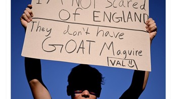 Apa karena Inggris tidak membawa Harry Maguire? Foto: Twitter