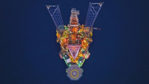 Mengintip Jackup Rig di Laut Jawa