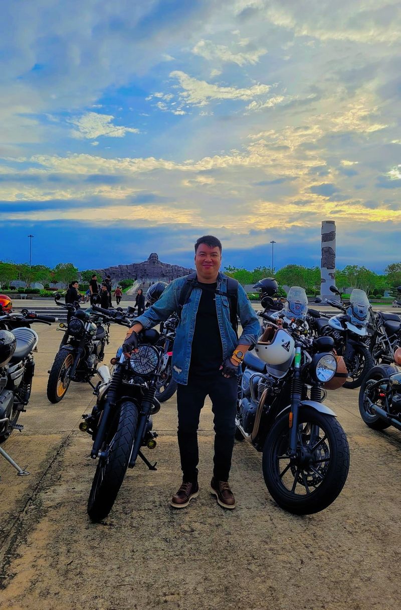 Nguyen Minh Anh Huy dan Thuy Tien Nguyen Minh Anh Huy dan Thuy Tien