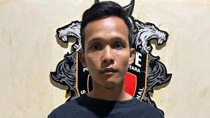 Pelaku yang bunuh nenek di Lampung Utara saat diamankan polisi