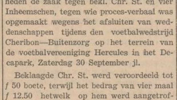 Potongan surat kabar era Hindia Belanda.