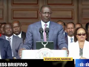 Presiden Kenya Batalkan Kenaikan Pajak Seusai Demo Berdarah