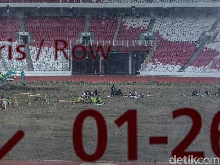 Revitalisasi Rumput SUGBK Dimulai