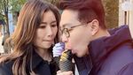 Dokter Richard Lee dan Istri Romantis Belah Duren Bareng