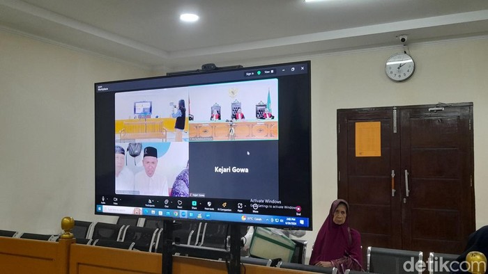 Sidang vonis suami bunuh istri di Gowa, Sulsel.