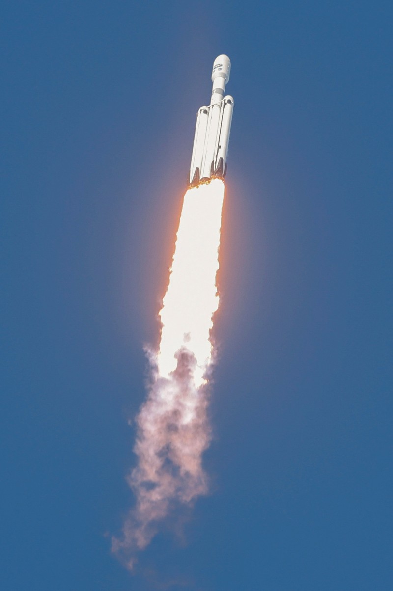 A SpaceX Falcon Heavy rocket lifts off with the fourth and final satellite of the next-generation series of geostationary weather satellites for NASA and NOAA in Cape Canaveral, Florida, U.S. June 25, 2024. REUTERS/Joe Skipper