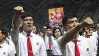 KCNA mengatakan lebih dari 100.000 orang, termasuk pejabat dan pekerja lembaga nasional serta mahasiswa, menghadiri rapat umum untuk memperingati hari jadi tersebut.