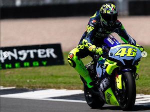 Spesifikasi Motor Yamaha R1 yang Digeber Valentino Rossi