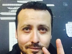 Kematian Misterius Aktor Setelah Kencan dengan 2 Wanita dari Tinder