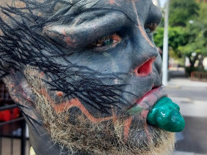 Anthony Loffredo, pria yang terobsesi jadi alien Anthony Loffredo, pria yang terobsesi jadi alien