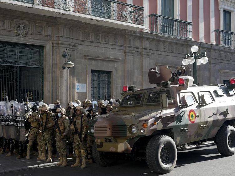 Detik-detik Tentara Bolivia Serbu Istana Presiden Lancarkan Kudeta