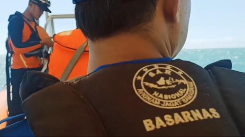 Ilustrasi Basarnas/Ilustrasi Tim SAR/Tim gabungan saat melakukan pencarian terhadap nelayan korban hilang akibat tenggelam, Kamis (27/6/2024) siang.