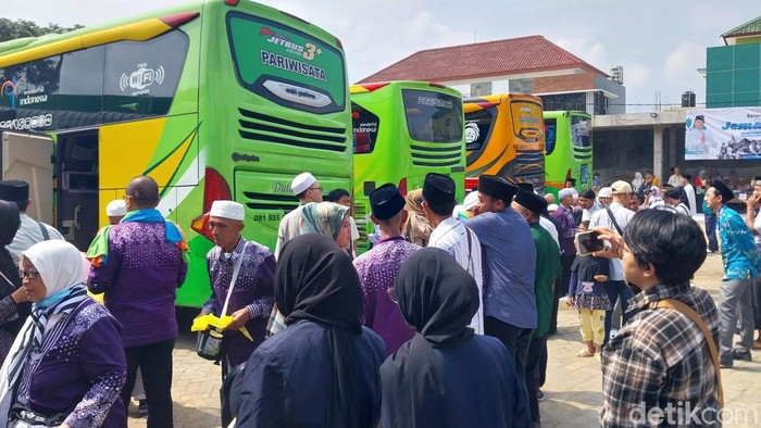 Ilustrasi jemaah haji asal Kota Batu