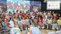 Sebagai informasi, Hari Kebaya Nasional, sebagaimana ditetapkan melalui Keppres No. 19 Tahun 2023, diperingati pada tanggal 24 Juli. 