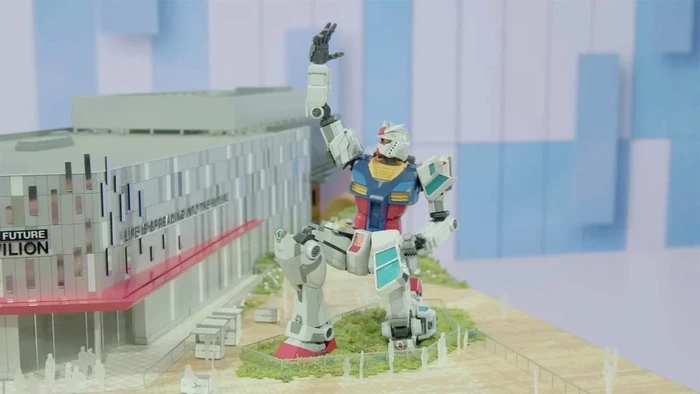 Patung Gundam Berdiri di Jepang