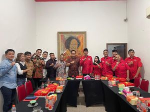 PDIP Surabaya Apresiasi KADIN Garap UMKM dan Investasi Inklusif