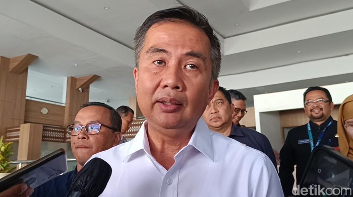Pj Gubernur Jawa Barat Bey Machmudin (Rizky Adha/detikcom)