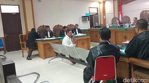 Andianto menjalani siang sebagai saksi di PN Tipikor Denpasar, Kamis (27/6/2024).