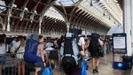 Stasiun Paddington Penuh Sesak Penggemar Glastonbury