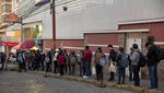 Warga Bolivia Serbu Supermarket dan ATM Saat Tegang Upaya Kudeta