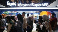 Terbaru, perseroan merilis Livin’ KPR pada SuperAPP Livin’ by Mandiri guna mendorong kenaikan pengguna yang saat ini mencapai 25,4 juta dengan total nilai transaksi Rp 1.552 triliun dan volume transaksi sebesar 1,45 miliar transaksi hingga Mei 2024.  
