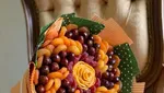 10 Buket Makanan Unik, Isi Mie Instan hingga Bawang Putih
