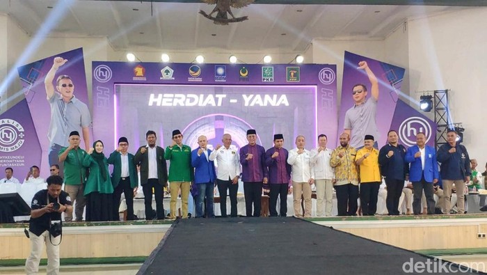 Deklarasi 7 partai politik di Ciamis menghadpai Pilkada 2024 dengan mengusung pasangan Herdiat-Yana.