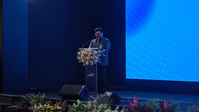 Direktur Utama Bank Mandiri Darmawan Junaidi