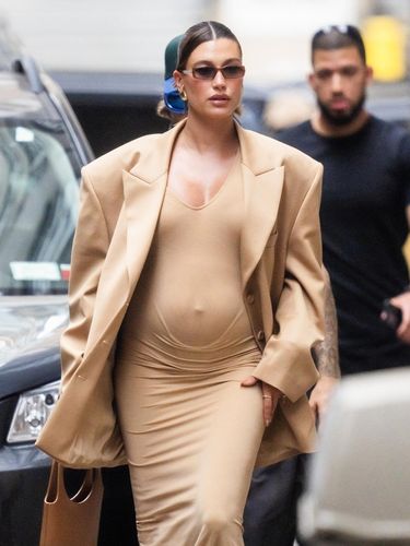 NEW YORK, NEW YORK - JUNE 23: Hailey Bieber is seen in Tribeca on June 23, 2024 in New York City. (Photo by Gotham/GC Images)