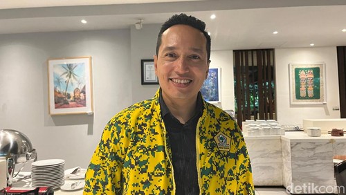 Sekretaris DPD I Partai Golkar Provinsi Nusa Tenggara Barat Firadz Pariska.