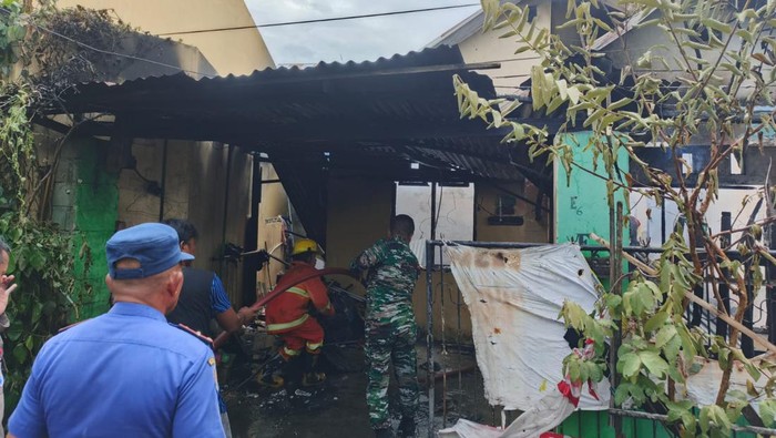 Kebakaran menghanguskan satu rumah di Perumahan Mansai Permai Blok E6, Kota Gorontalo.