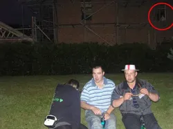 Hii! Penampakan Hantu Terekam Kamera, Slide Terakhir Paling Ngeri