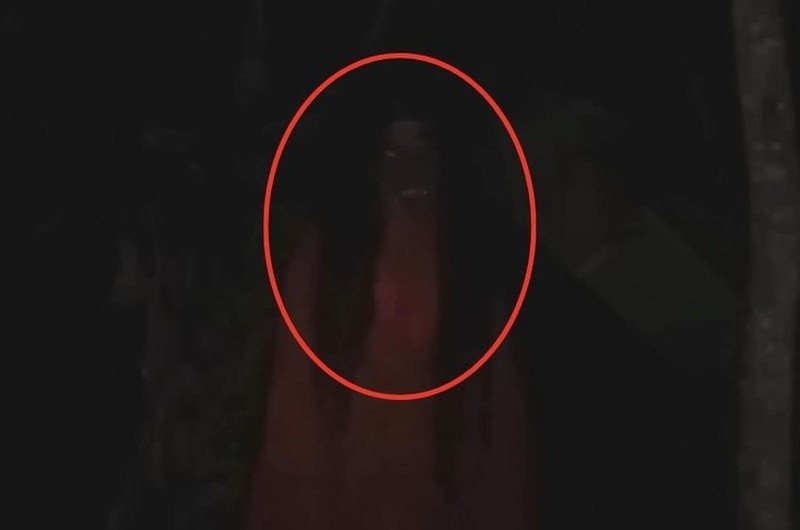 Hii! Penampakan Hantu Terekam Kamera, Slide Terakhir Paling Ngeri