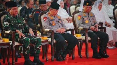 Momen Kapolri-Panglima TNI Doa Bersama Lintas Agama Sambut HUT ke-78 Bhayangkara